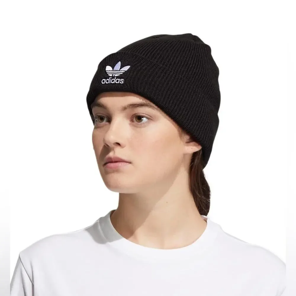 NWT - Adidas - WM Original Trefoil Beanie